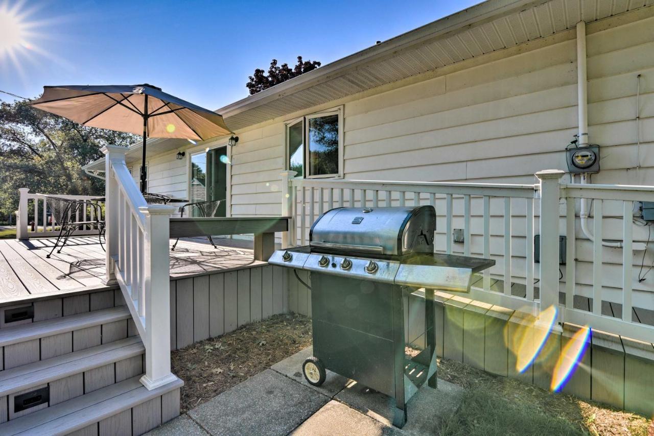 Lake Huron House With Grill And Beach Access! East Tawas المظهر الخارجي الصورة